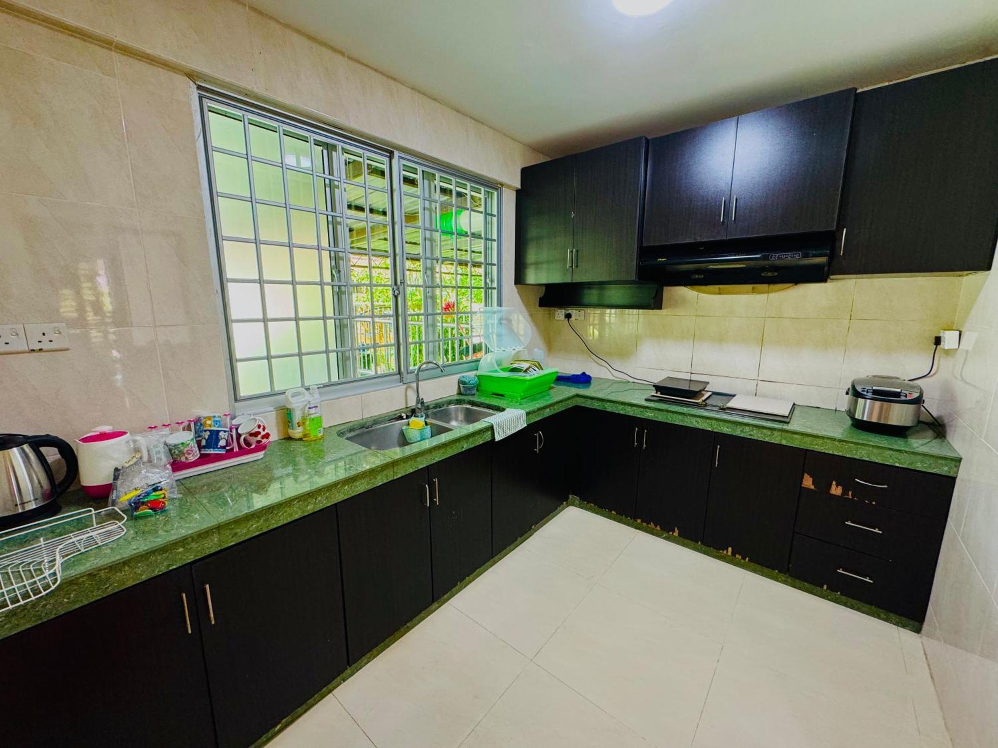 Hmairbnb@Two Sibu Esterno foto